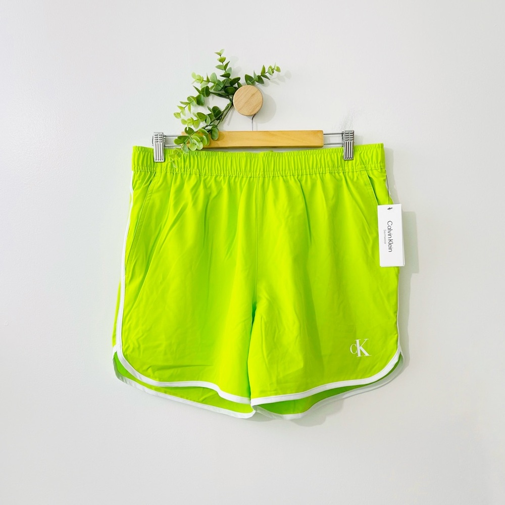 Calvin Klein Men’s Swimwear NWT Neon Green UPF 40 Lined Trunk Shorts